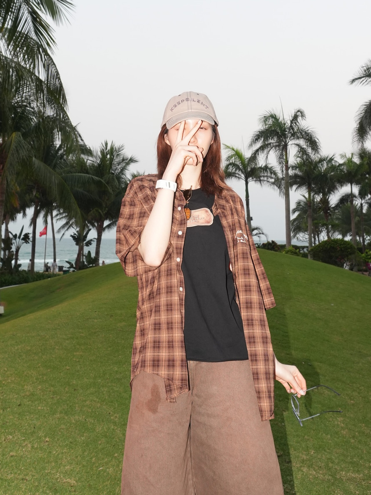 ออม - กรณ์นภัส เศรษฐรัตนพงศ์