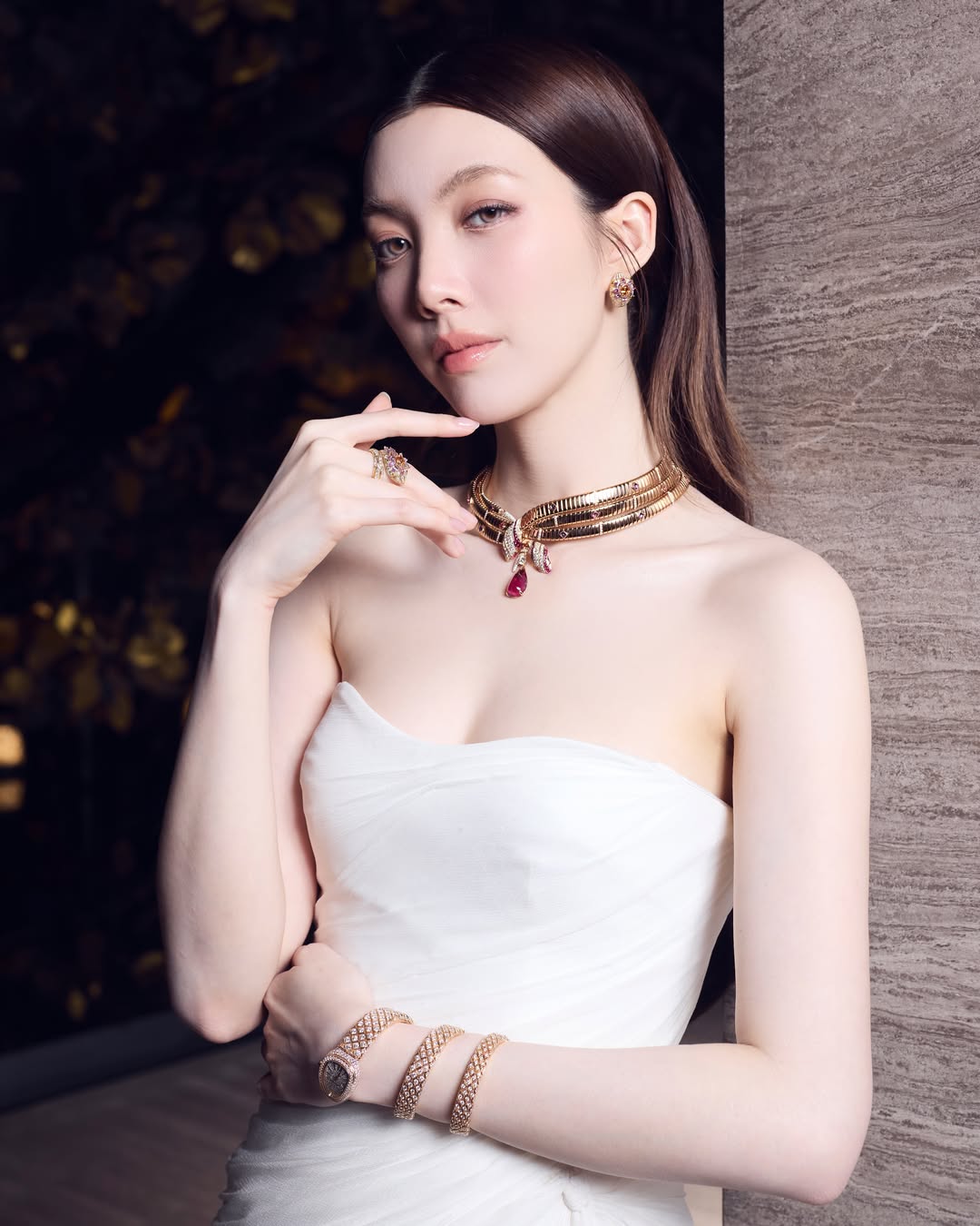 ออม - กรณ์นภัส เศรษฐรัตนพงศ์
