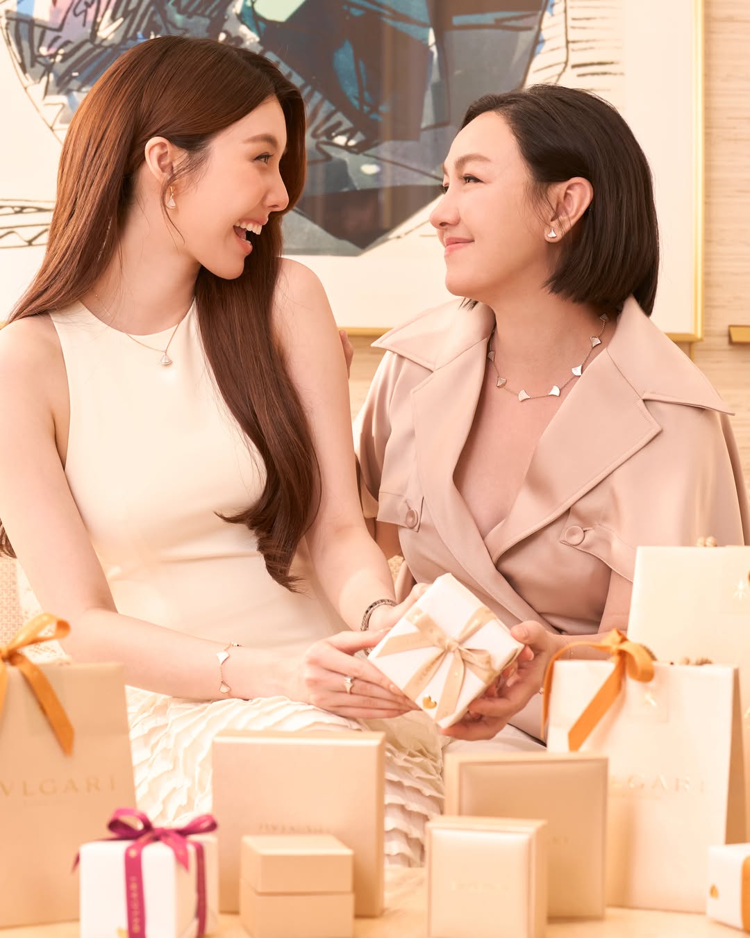 ออม - กรณ์นภัส เศรษฐรัตนพงศ์