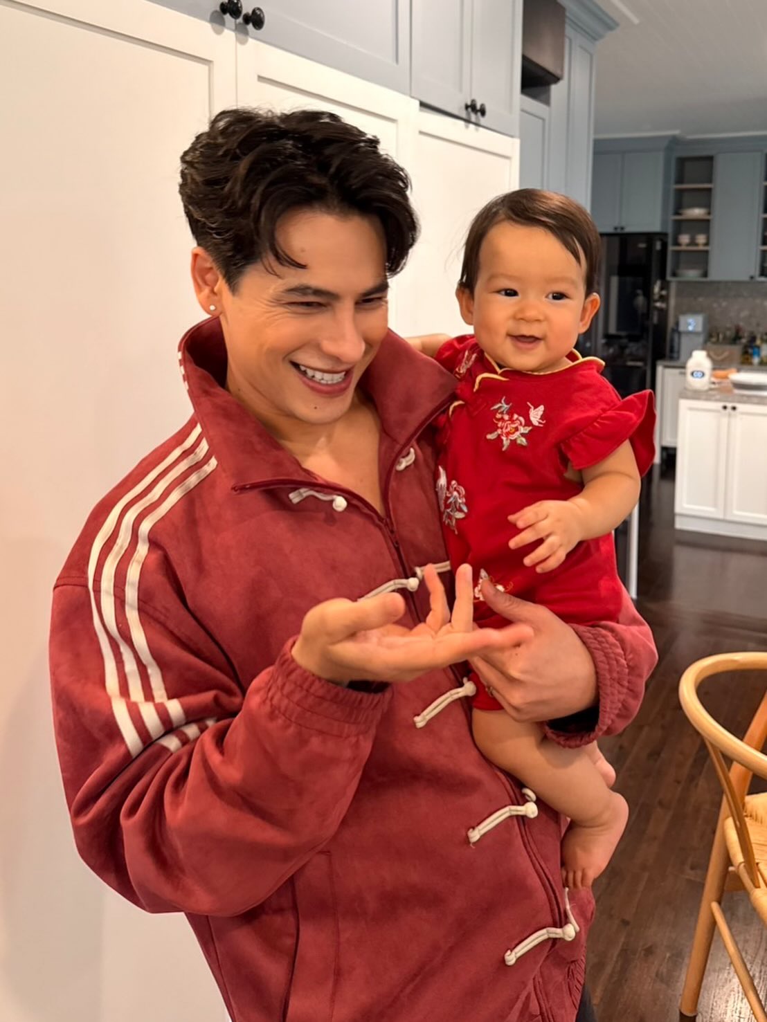 ซี - ศิวัฒน์ โชติชัยชรินทร์