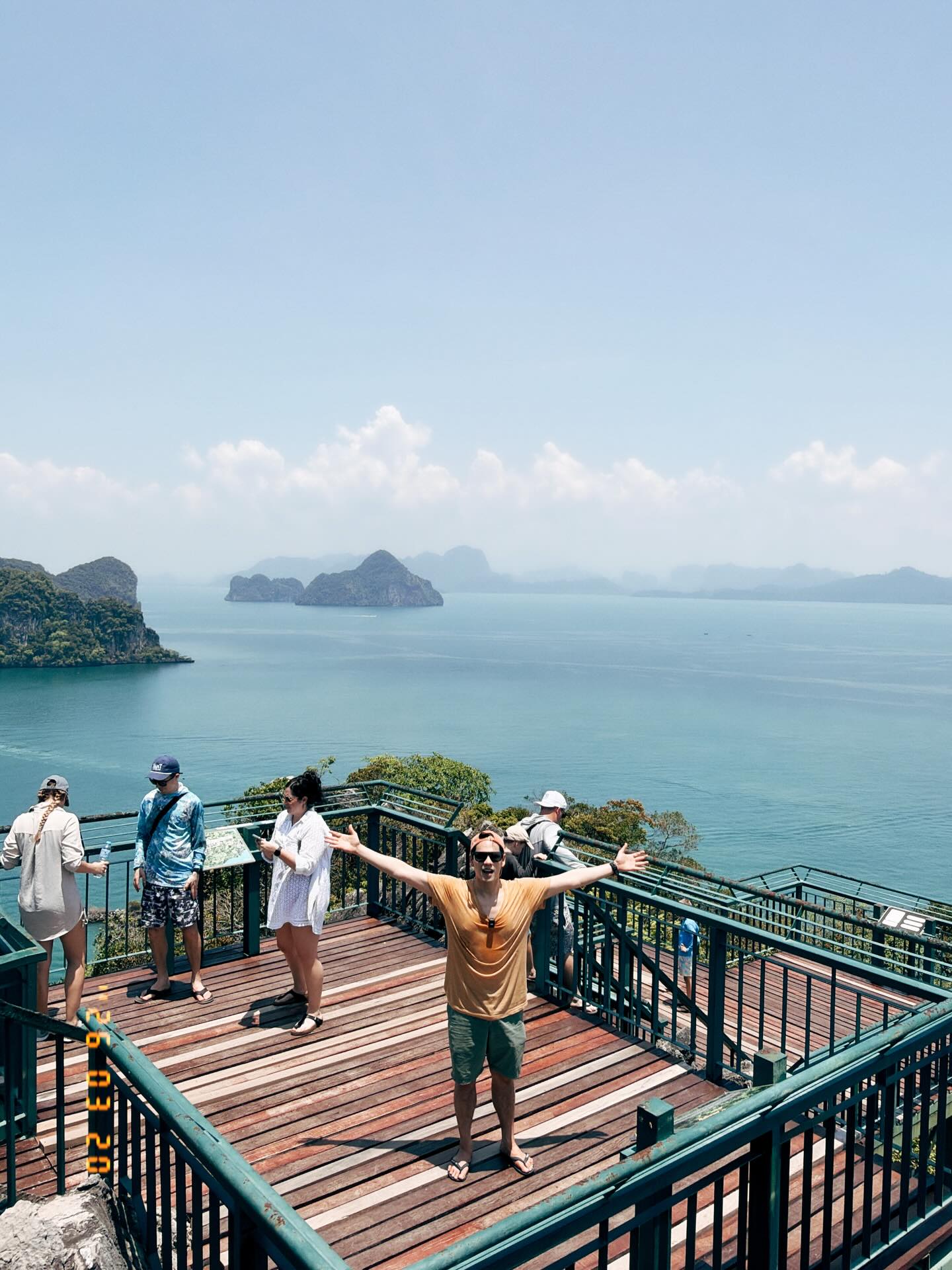 ซี - ศิวัฒน์ โชติชัยชรินทร์