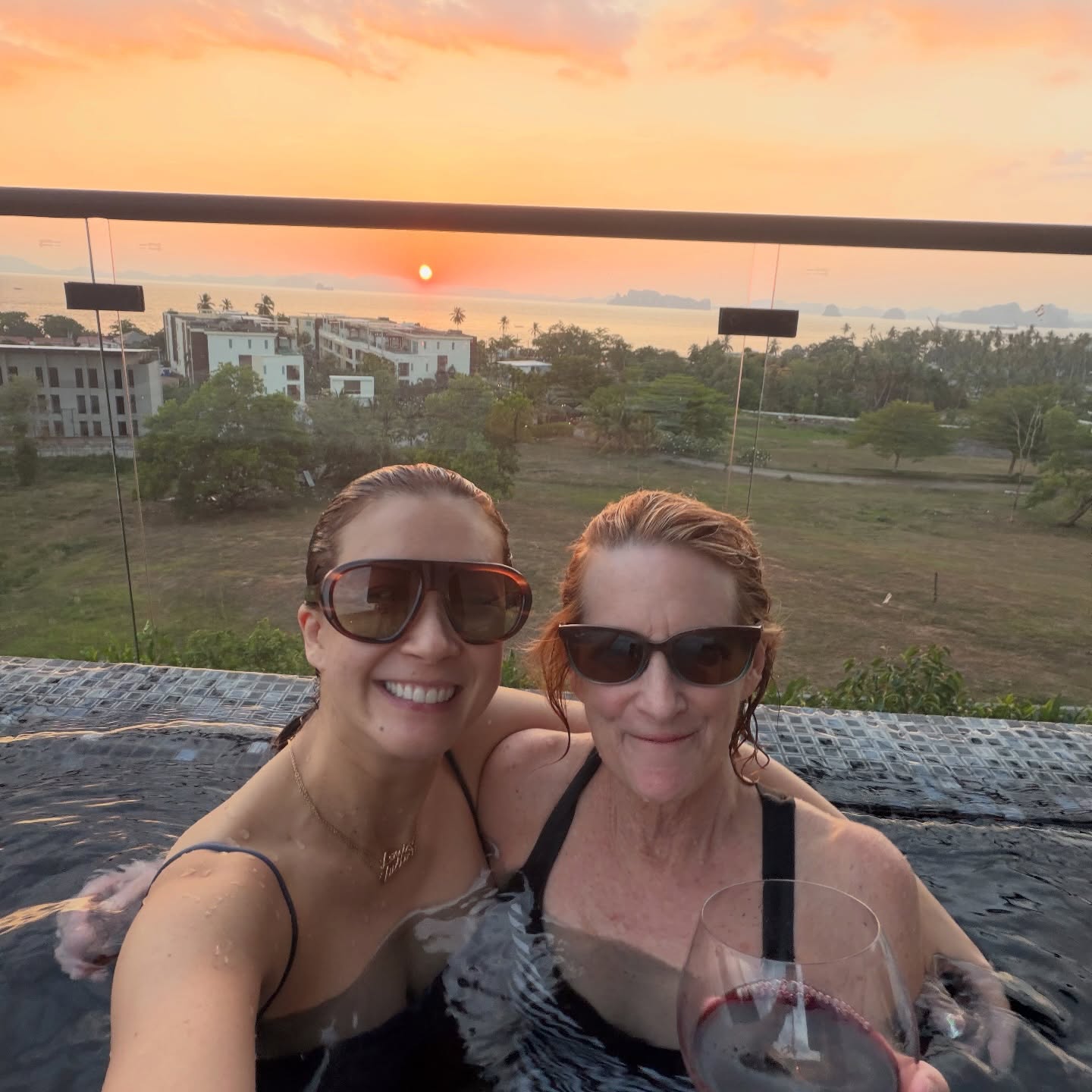 ซี - ศิวัฒน์ โชติชัยชรินทร์