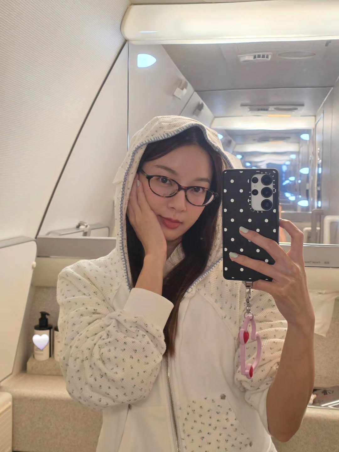 อิ้งค์ - วรันธร เปานิล