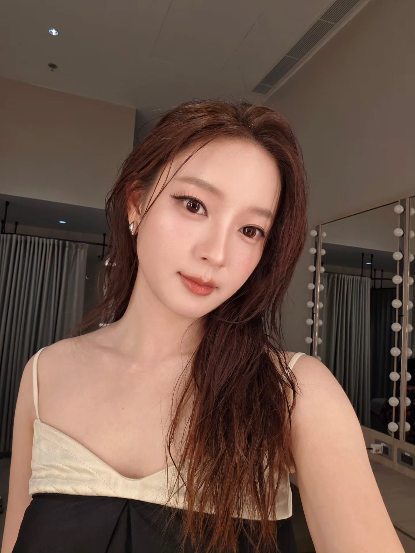 อิ้งค์ - วรันธร เปานิล