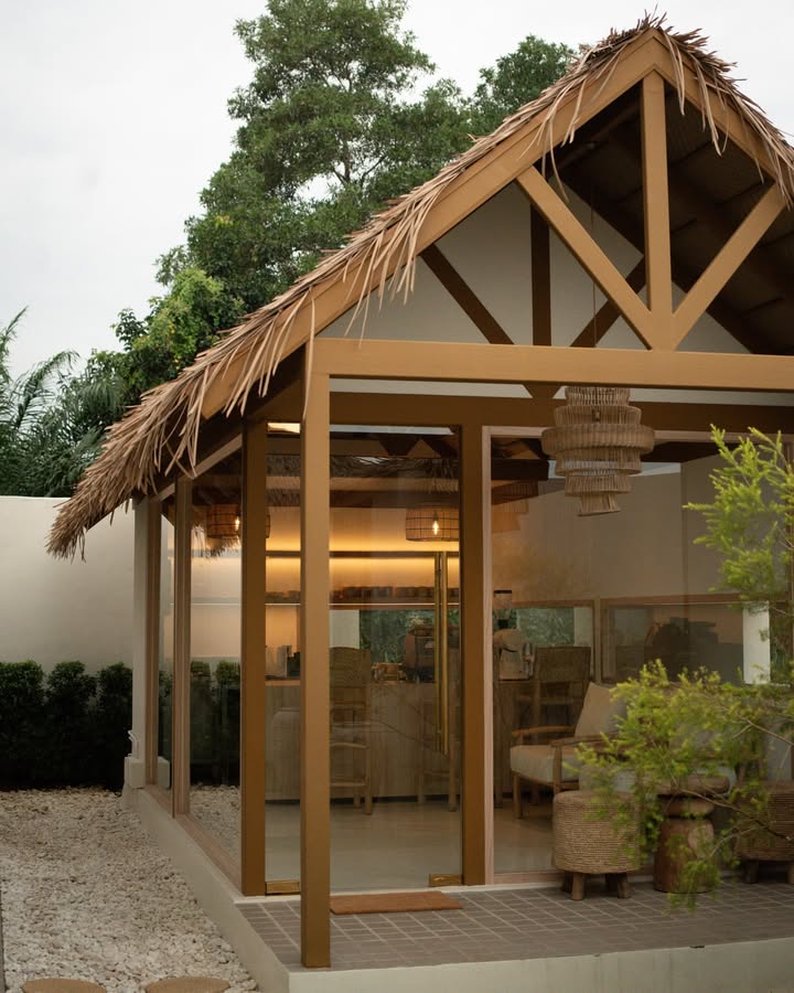 มิ้นต์ - ชาลิดา วิจิตรวงศ์ทอง