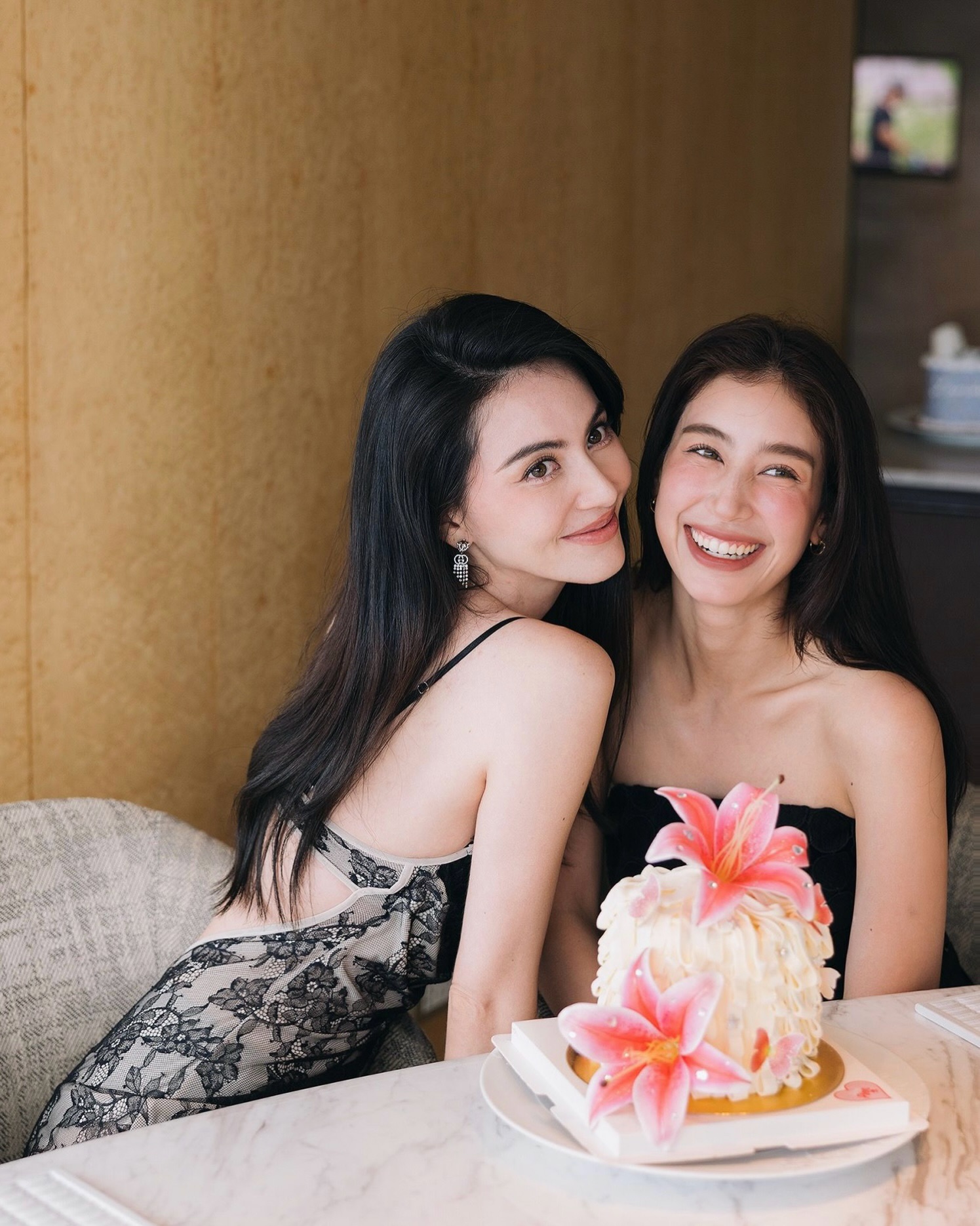 มิ้นต์ - ชาลิดา วิจิตรวงศ์ทอง