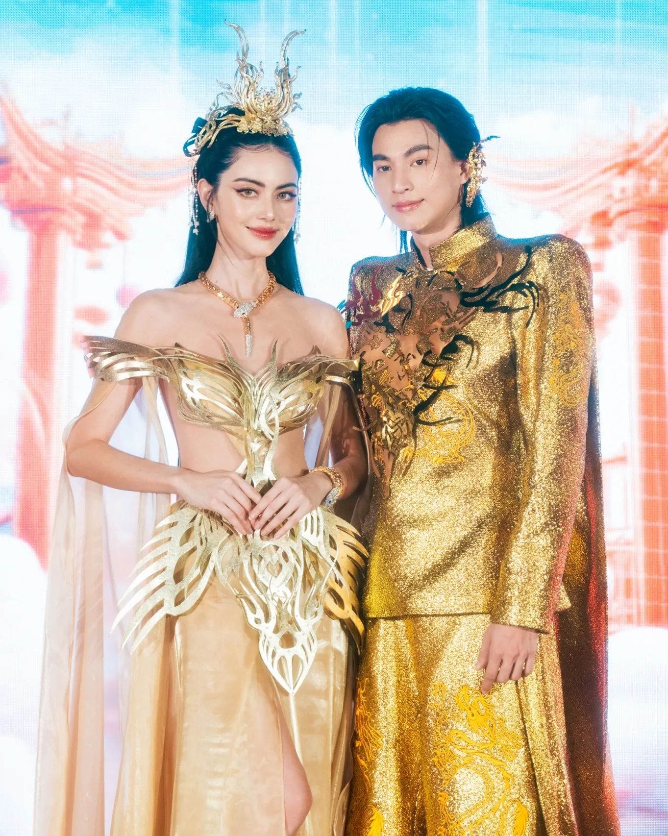 ใหม่ - ดาวิกา โฮร์เน่
