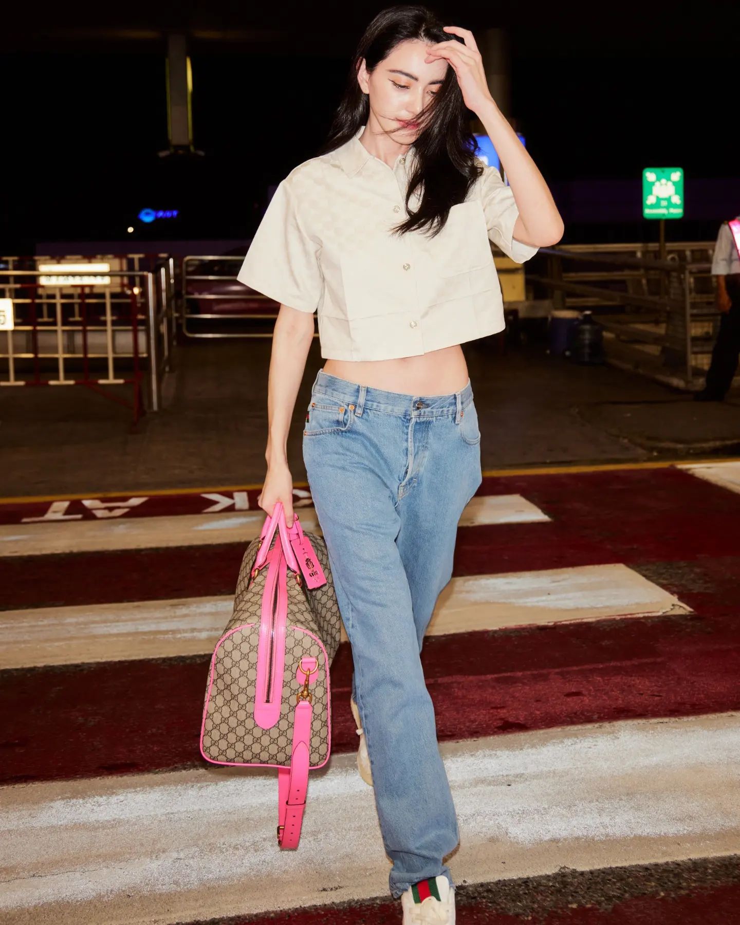 ใหม่ - ดาวิกา โฮร์เน่