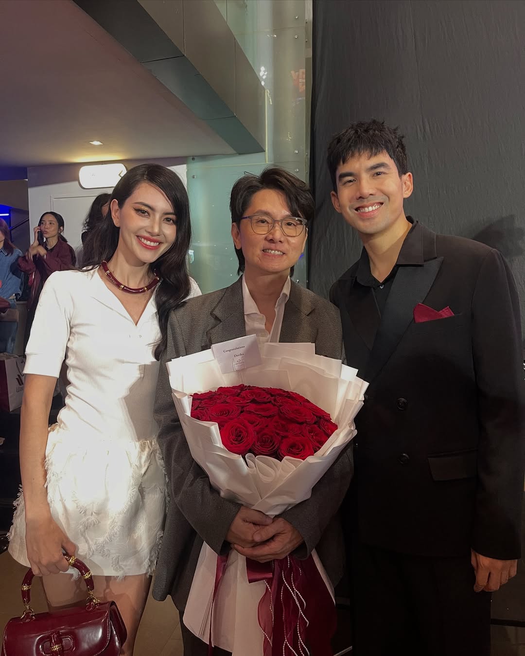 ใหม่ - ดาวิกา โฮร์เน่