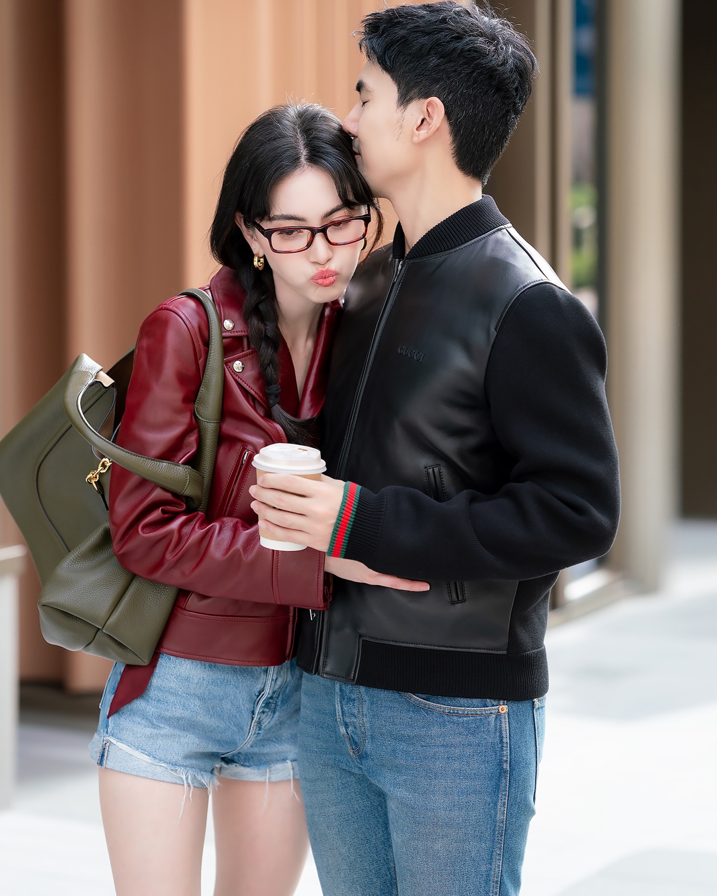 ใหม่ - ดาวิกา โฮร์เน่