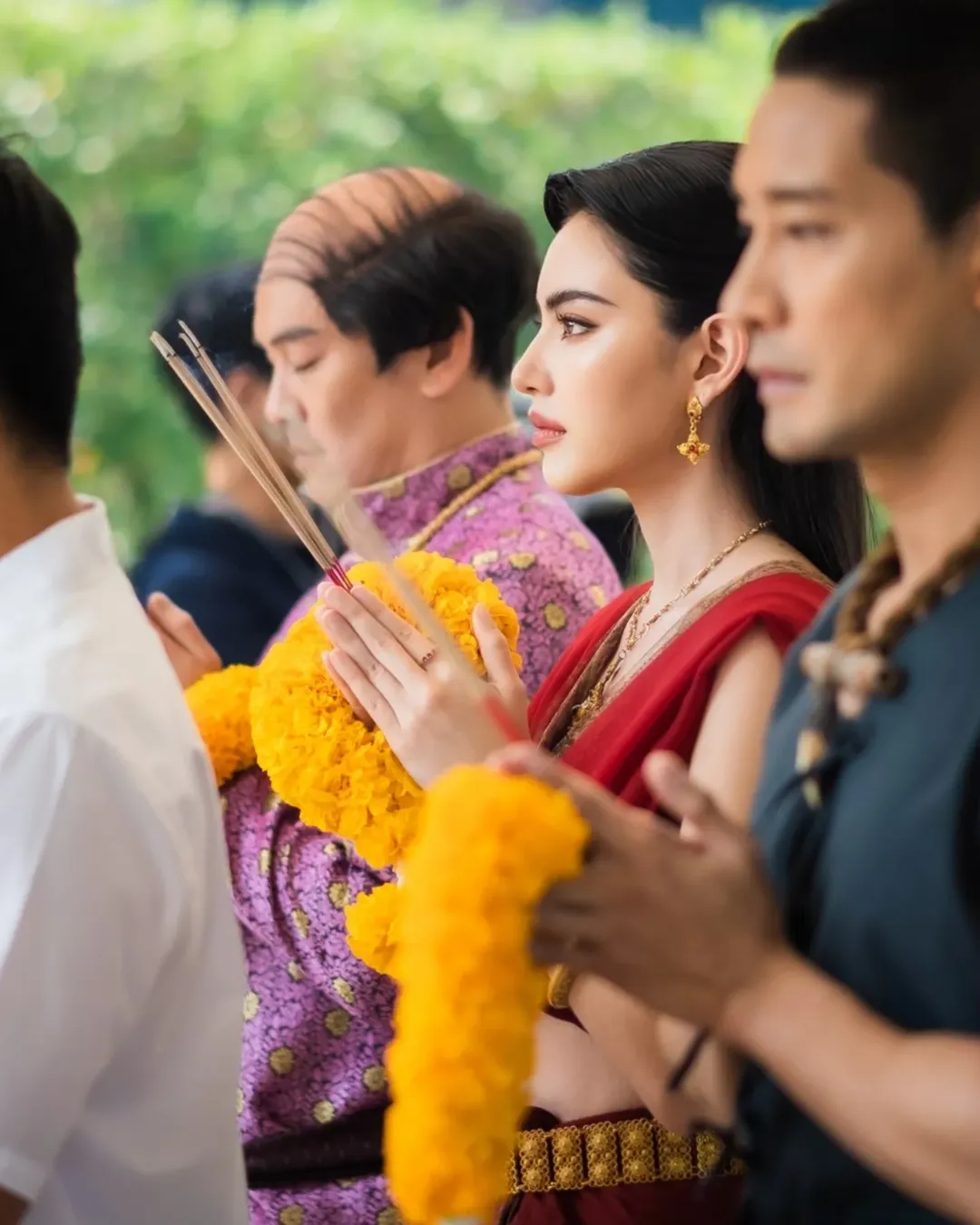 ใหม่ - ดาวิกา โฮร์เน่
