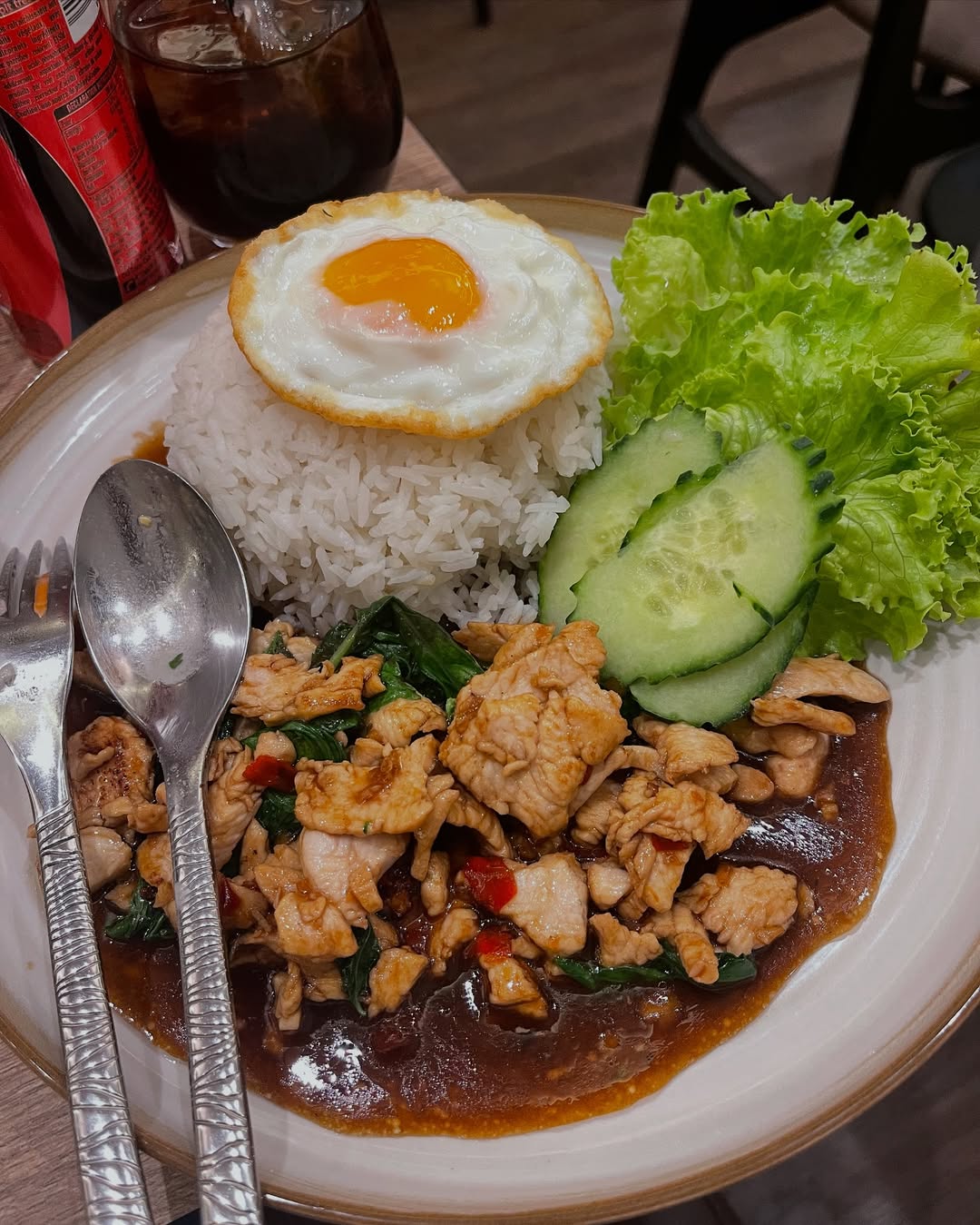 ใหม่ - ดาวิกา โฮร์เน่