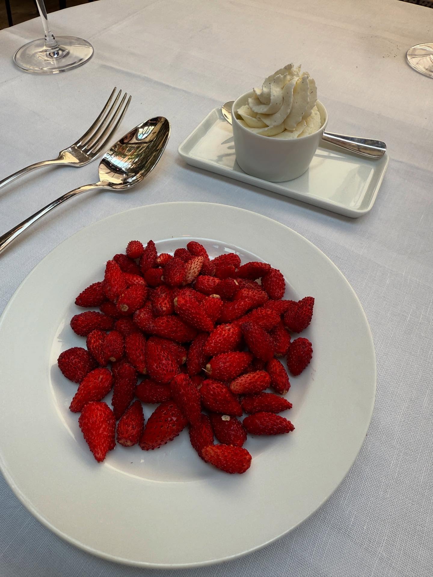 ใหม่ - ดาวิกา โฮร์เน่