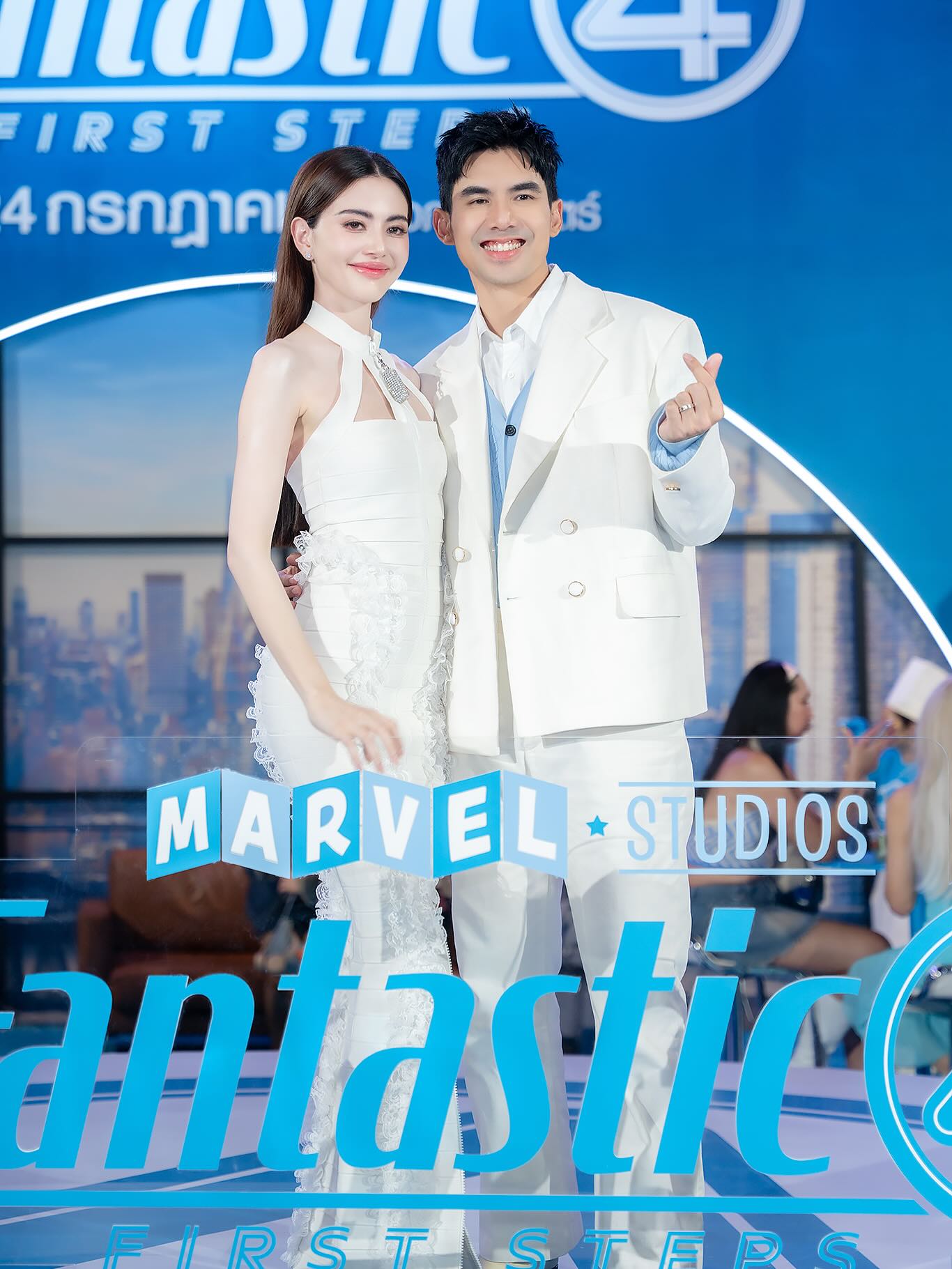 ใหม่ - ดาวิกา โฮร์เน่