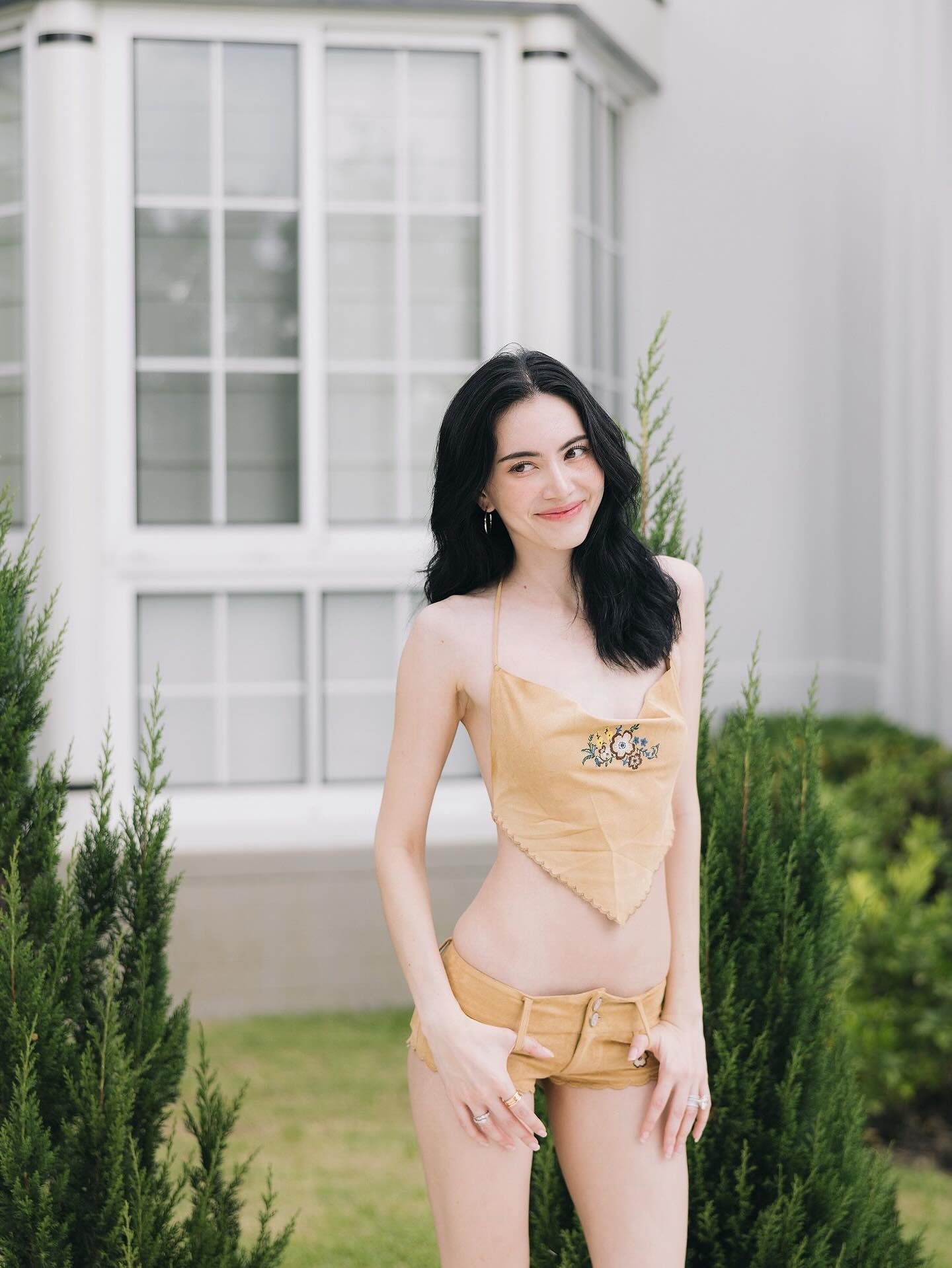 ใหม่ - ดาวิกา โฮร์เน่