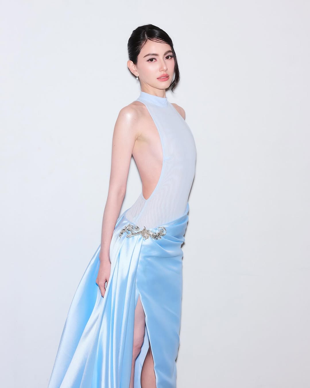 ใหม่ - ดาวิกา โฮร์เน่