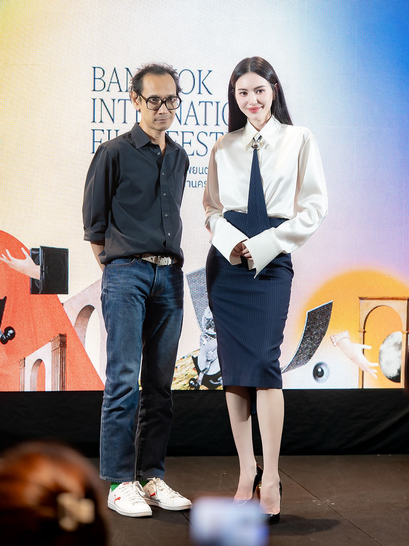 ใหม่ - ดาวิกา โฮร์เน่