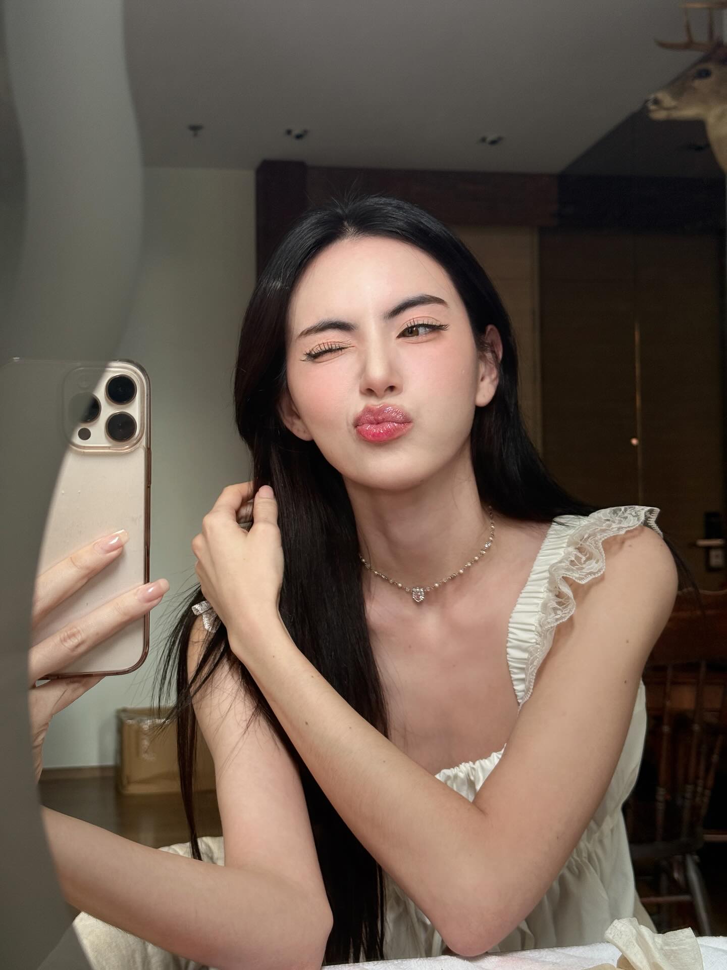 ใหม่ - ดาวิกา โฮร์เน่