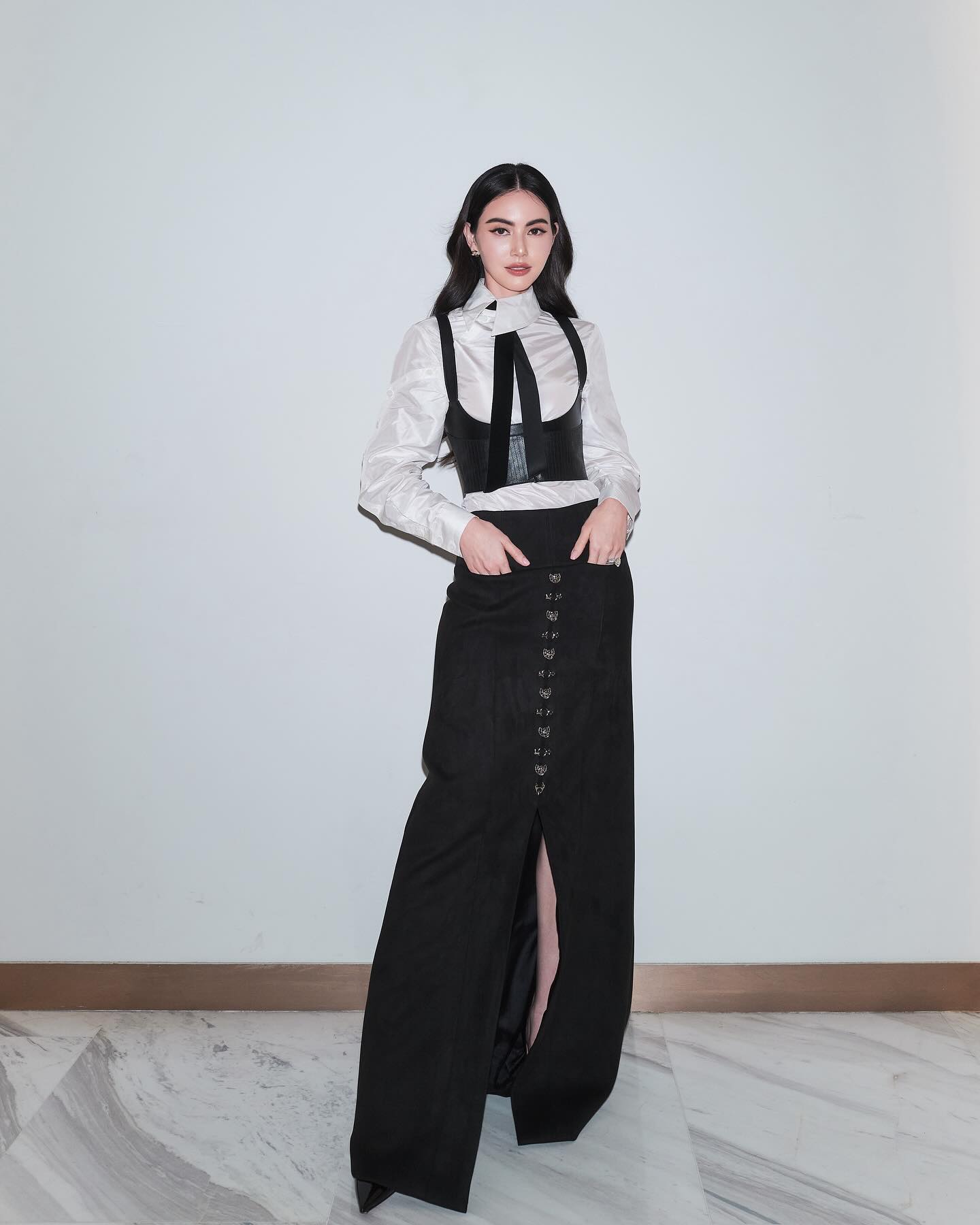 ใหม่ - ดาวิกา โฮร์เน่