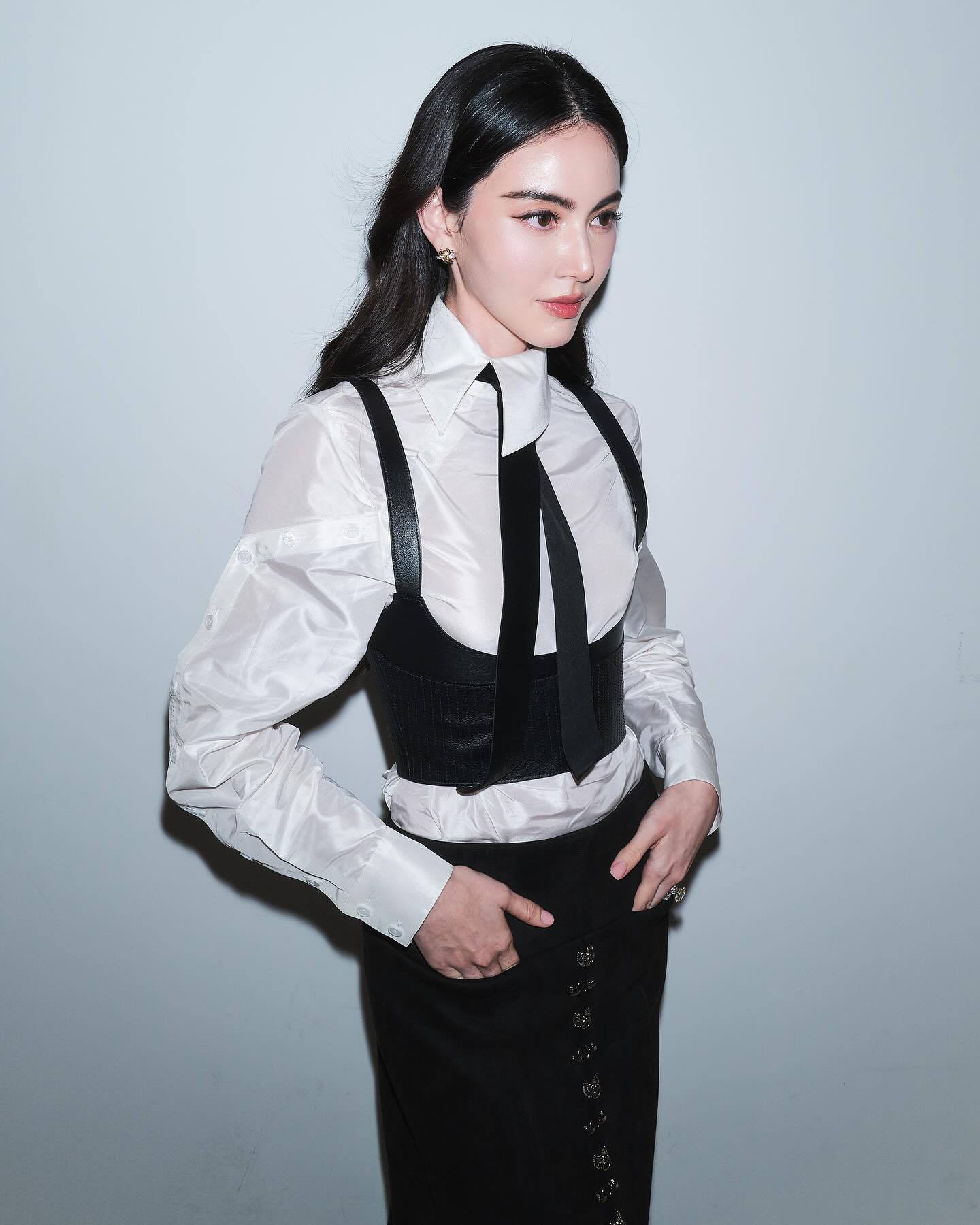 ใหม่ - ดาวิกา โฮร์เน่