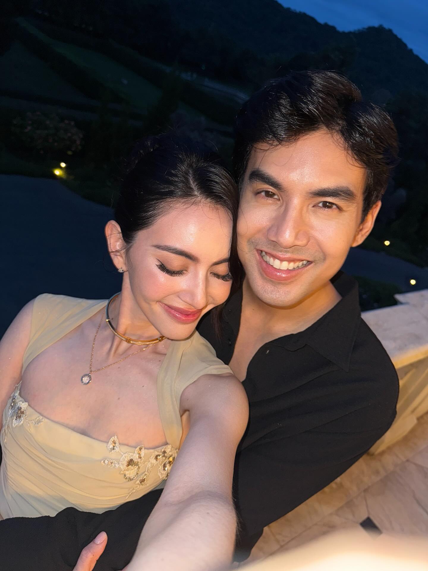 ใหม่ - ดาวิกา โฮร์เน่