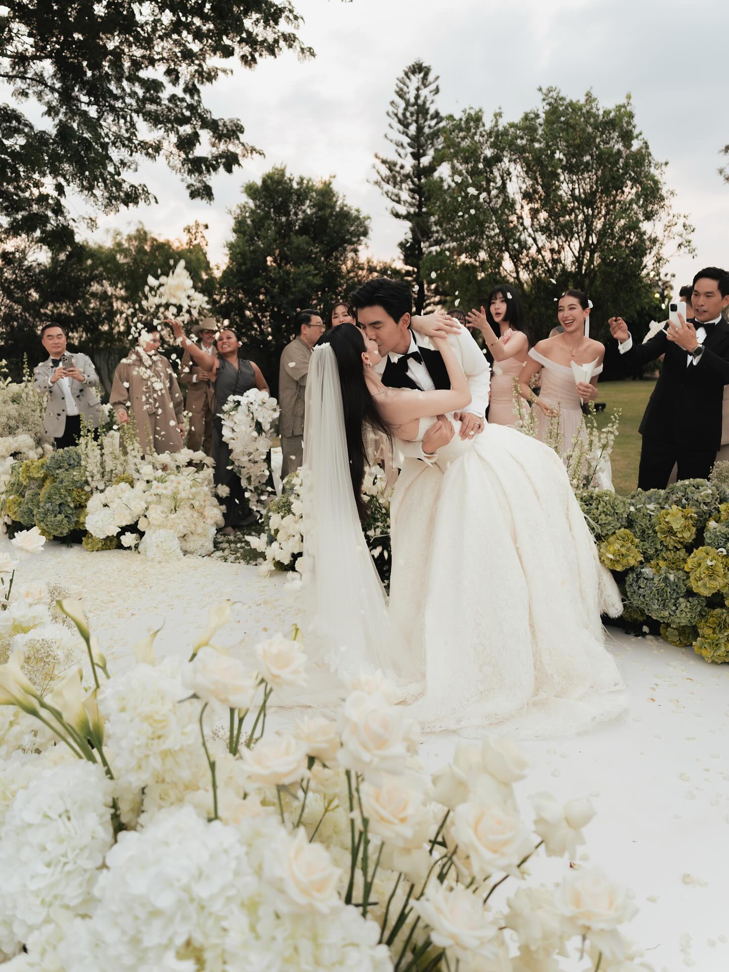 ใหม่ - ดาวิกา โฮร์เน่