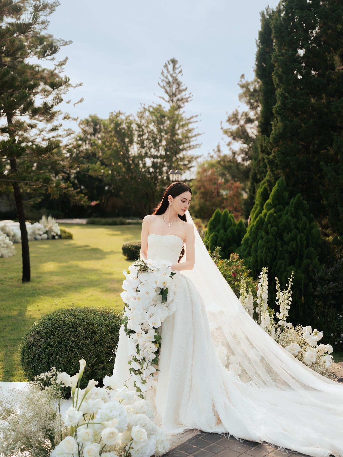 ใหม่ - ดาวิกา โฮร์เน่