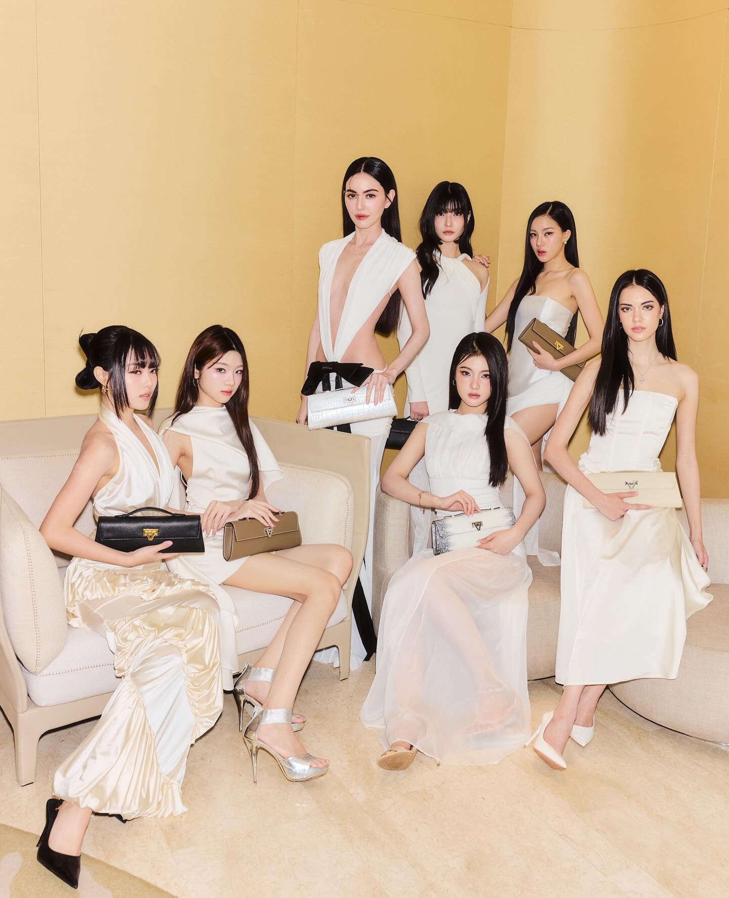 ใหม่ - ดาวิกา โฮร์เน่