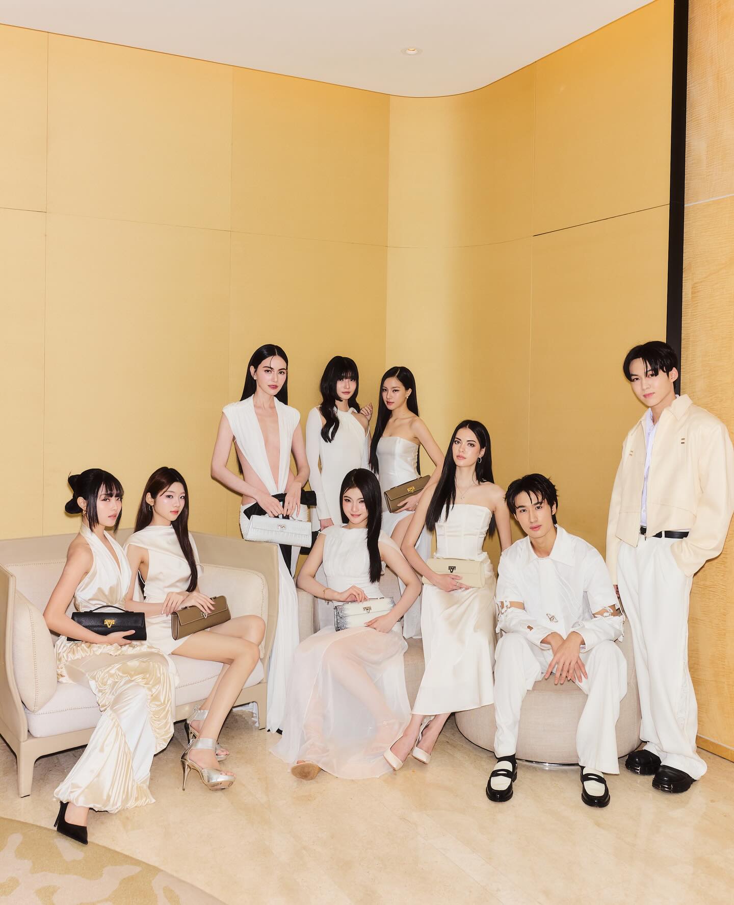 ใหม่ - ดาวิกา โฮร์เน่