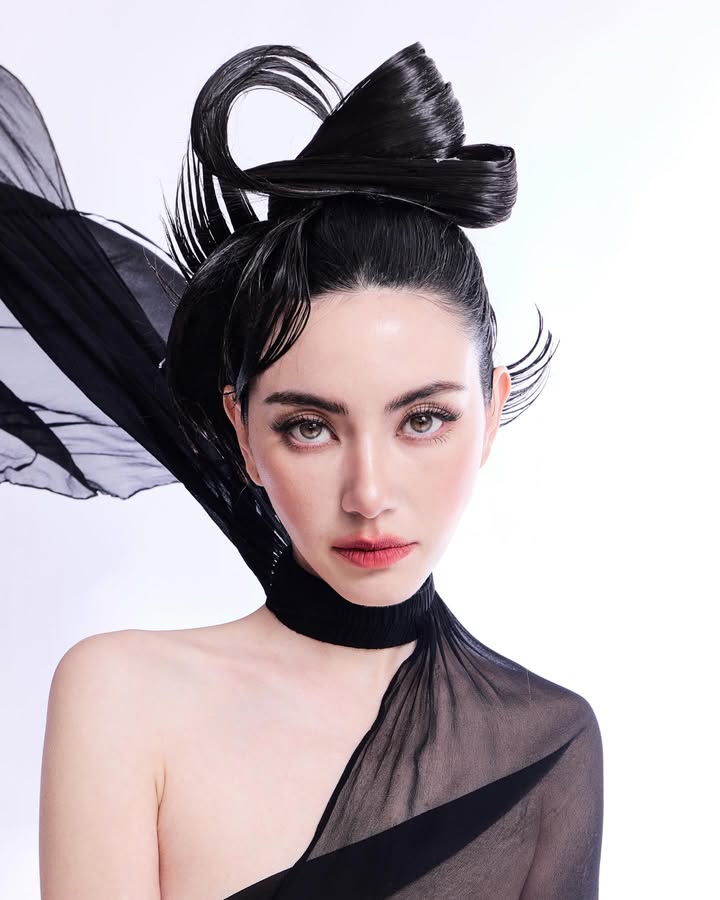 ใหม่ - ดาวิกา โฮร์เน่