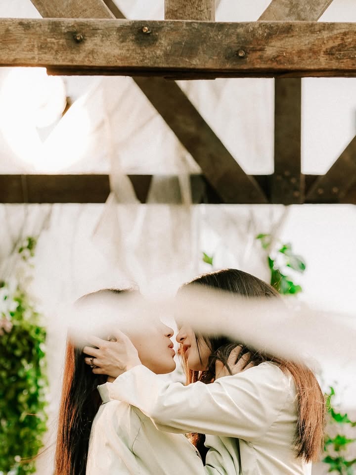 ใหม่ - ดาวิกา โฮร์เน่