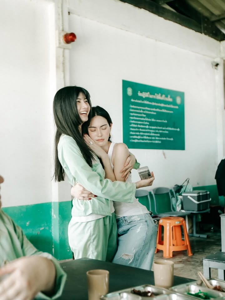 ใหม่ - ดาวิกา โฮร์เน่