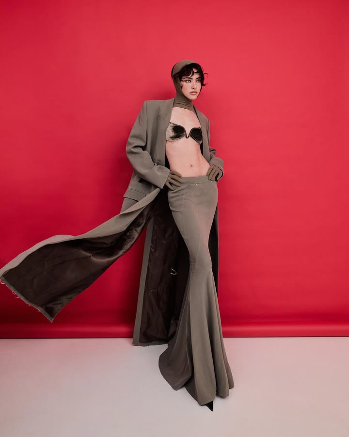 ใหม่ - ดาวิกา โฮร์เน่