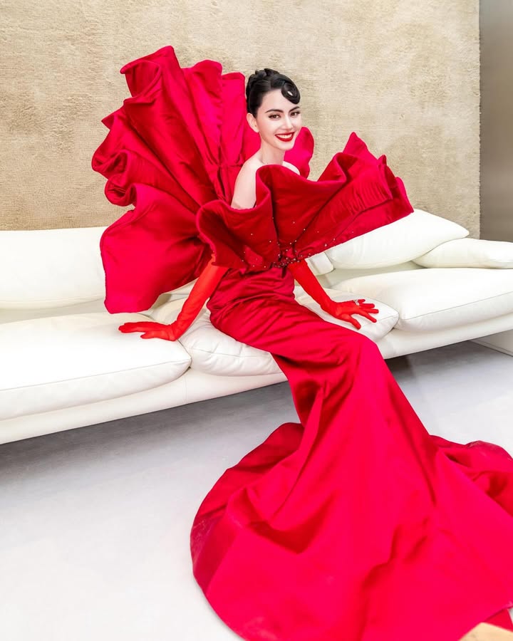 ใหม่ - ดาวิกา โฮร์เน่