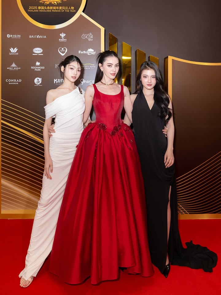 ใหม่ - ดาวิกา โฮร์เน่