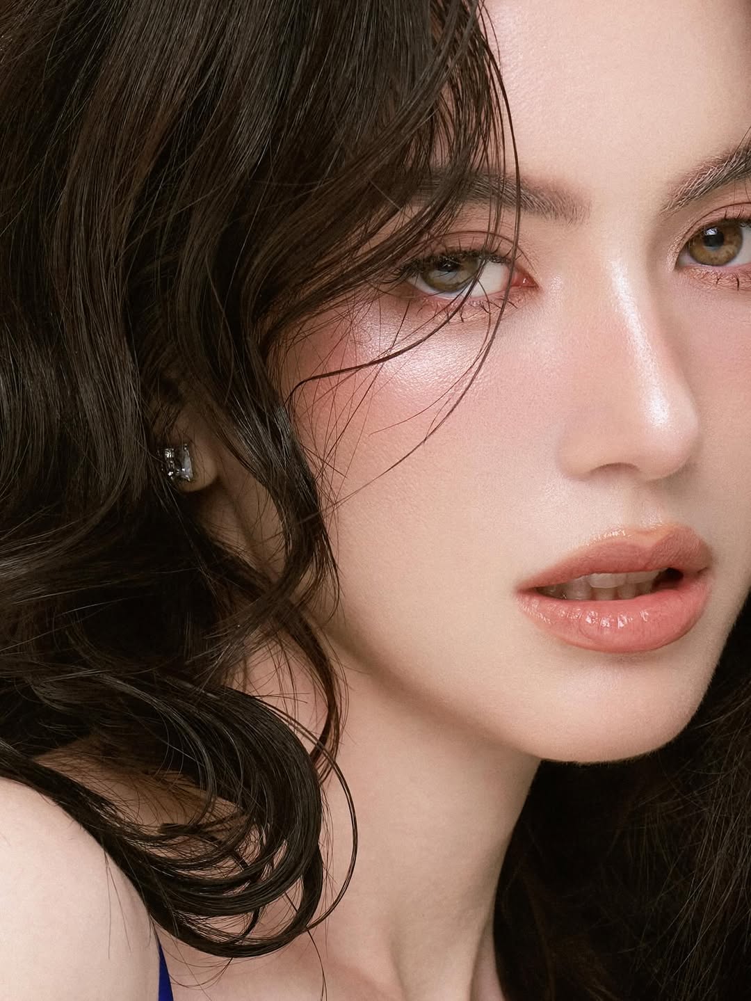 ใหม่ - ดาวิกา โฮร์เน่