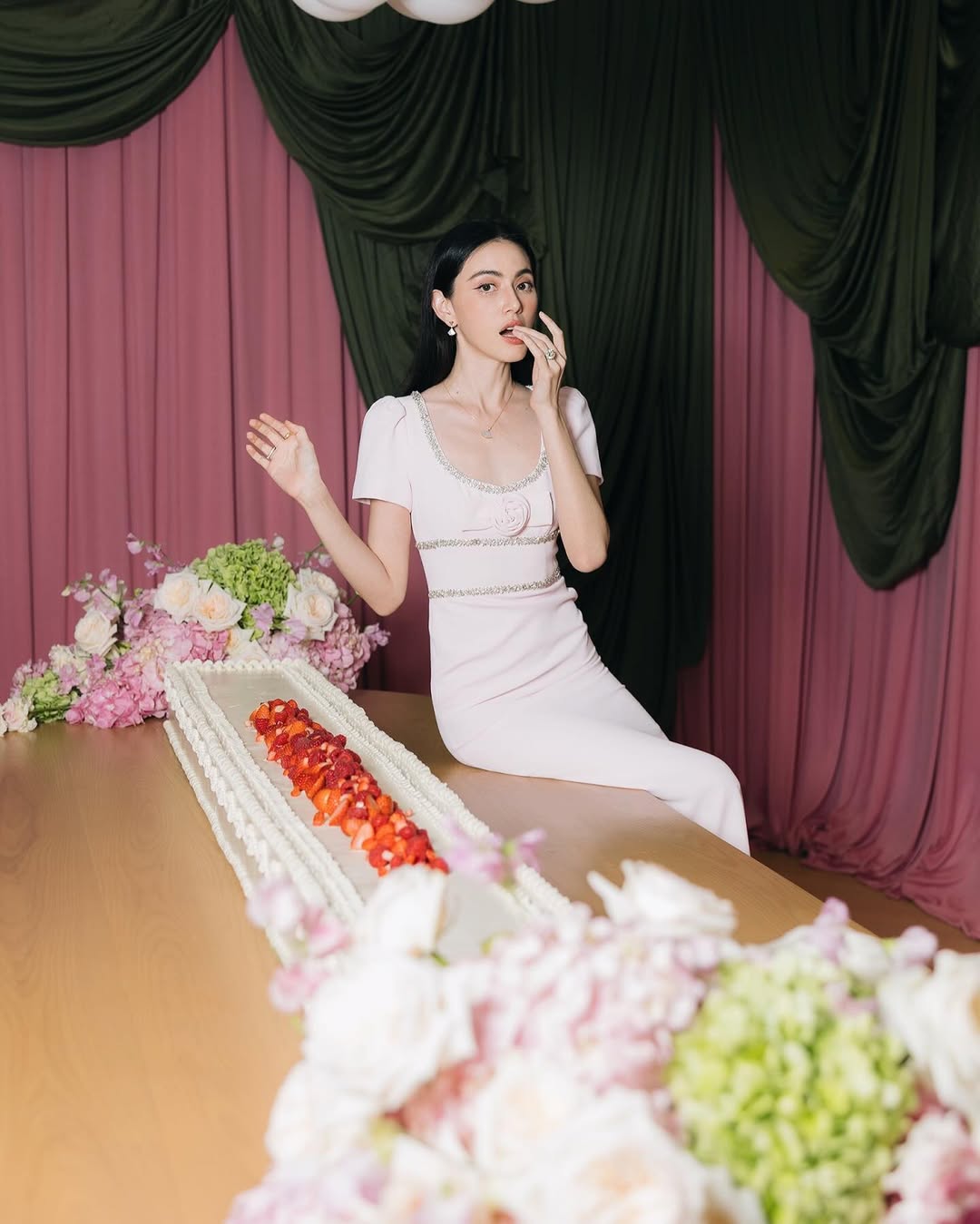 ใหม่ - ดาวิกา โฮร์เน่