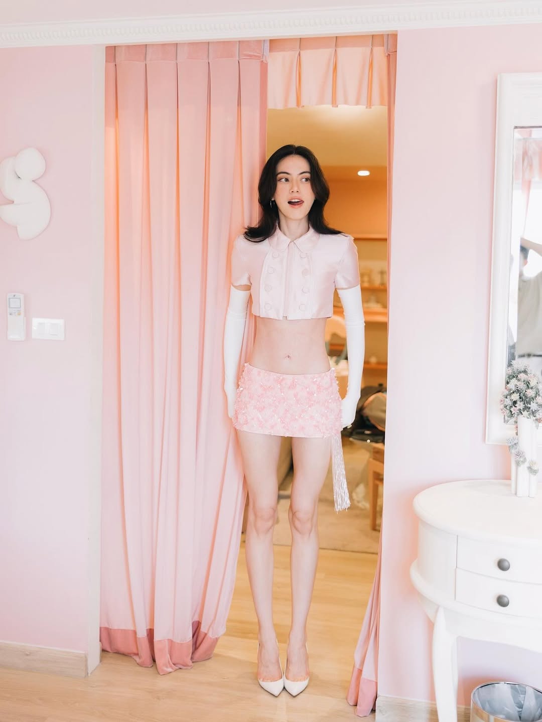 ใหม่ - ดาวิกา โฮร์เน่