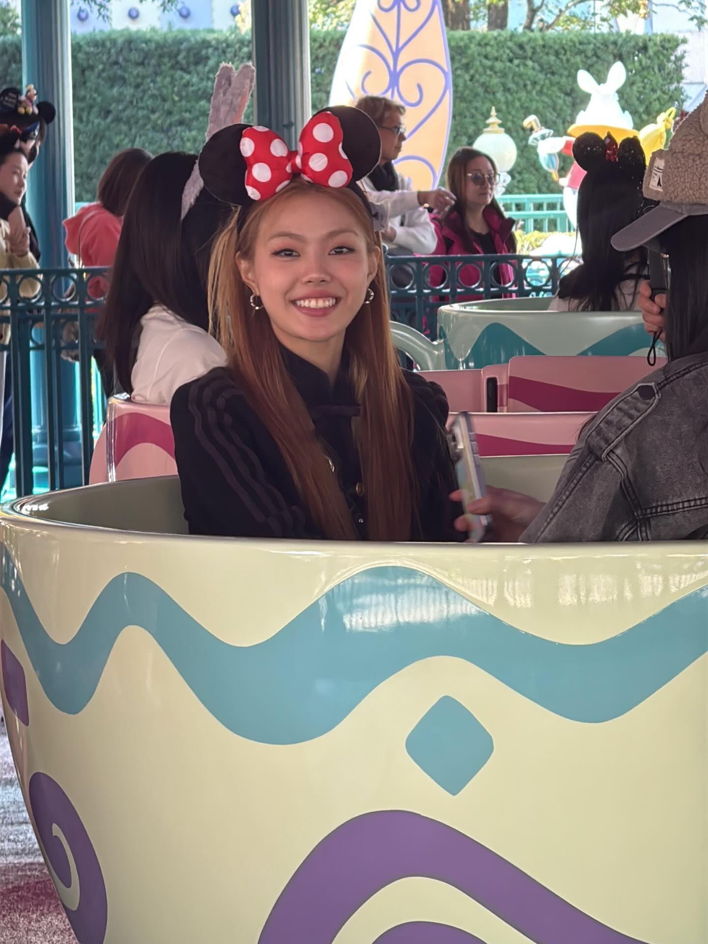 ใหม่ - ดาวิกา โฮร์เน่