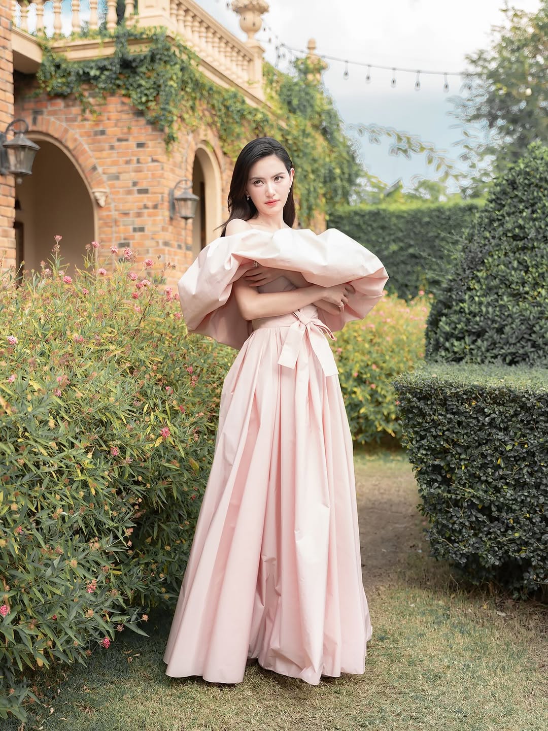 ใหม่ - ดาวิกา โฮร์เน่