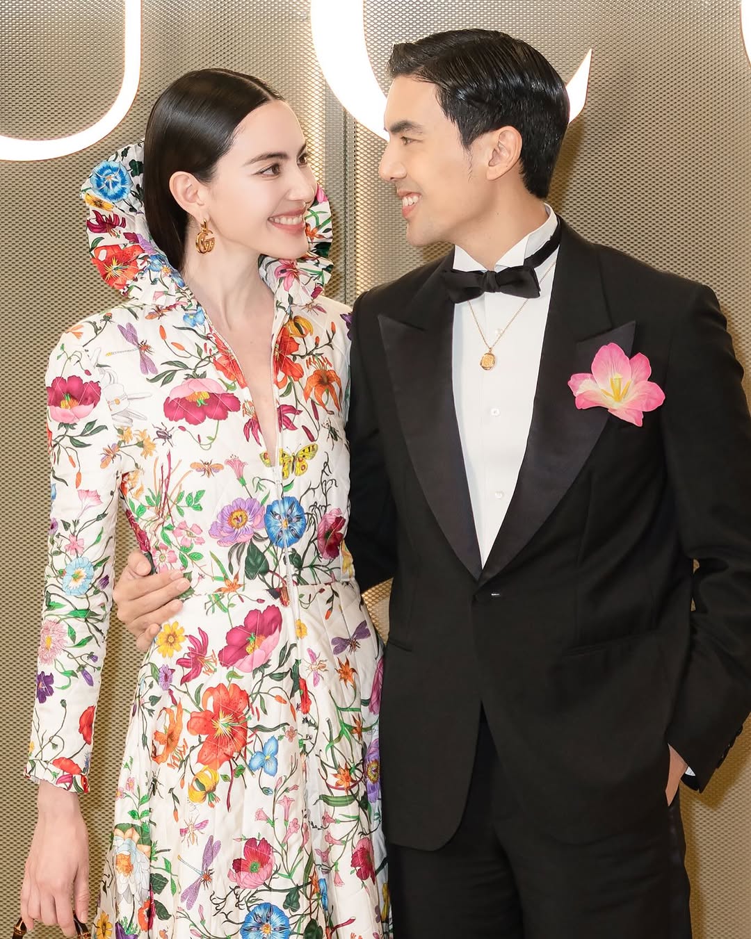 ใหม่ - ดาวิกา โฮร์เน่