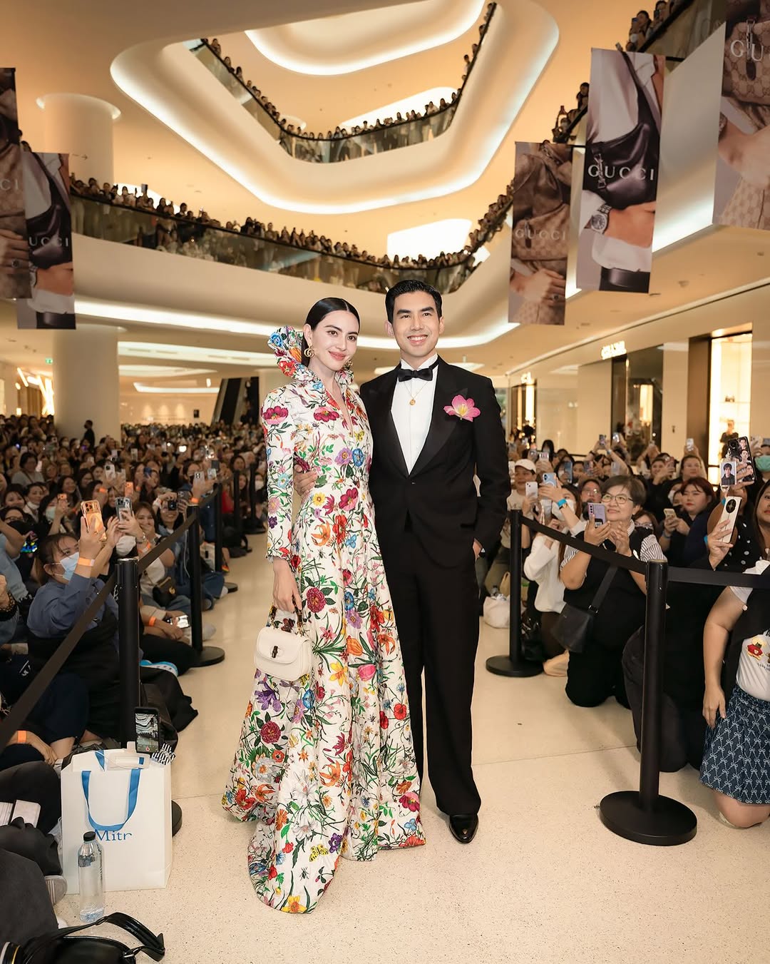 ใหม่ - ดาวิกา โฮร์เน่