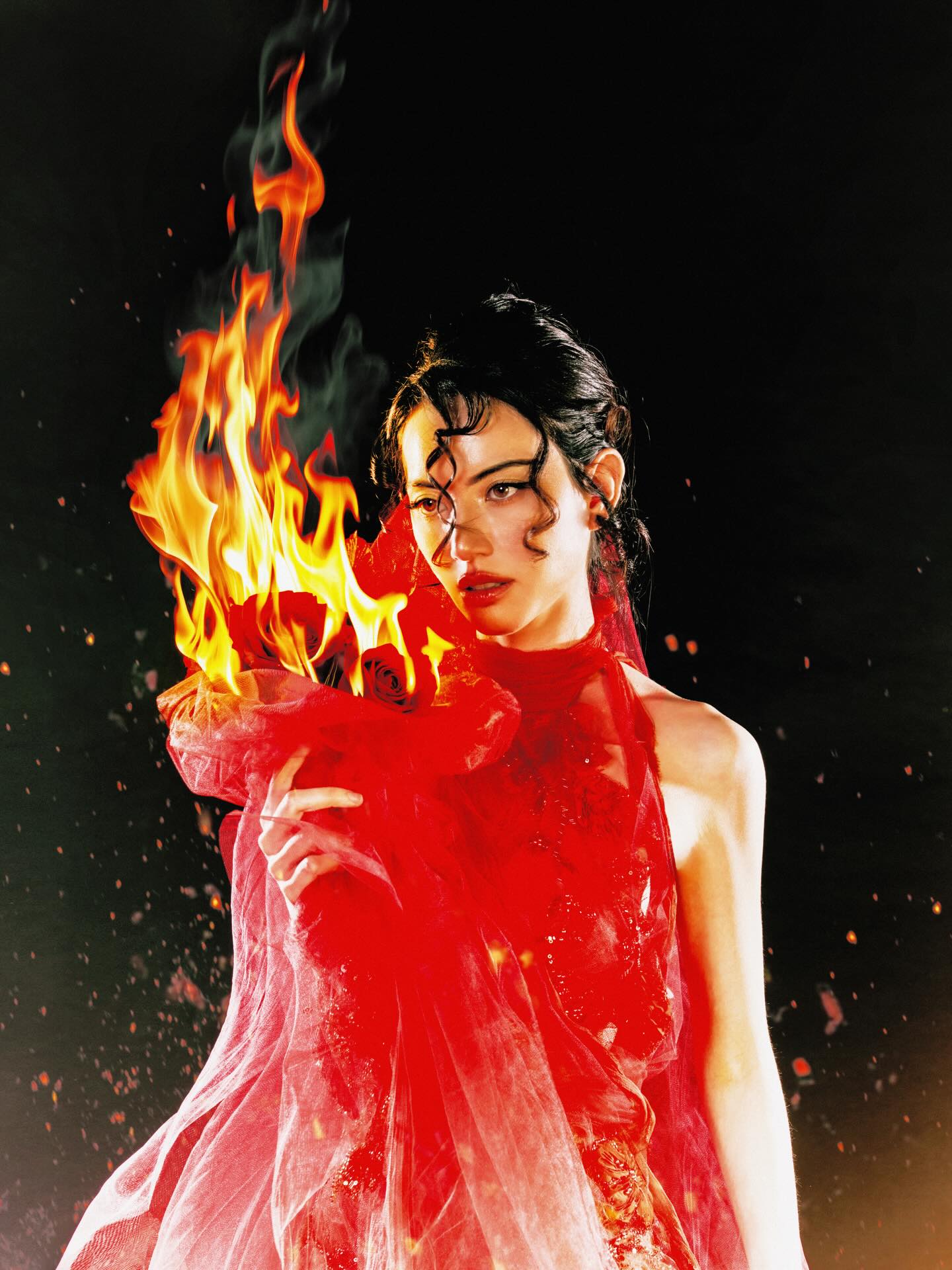 ใหม่ - ดาวิกา โฮร์เน่