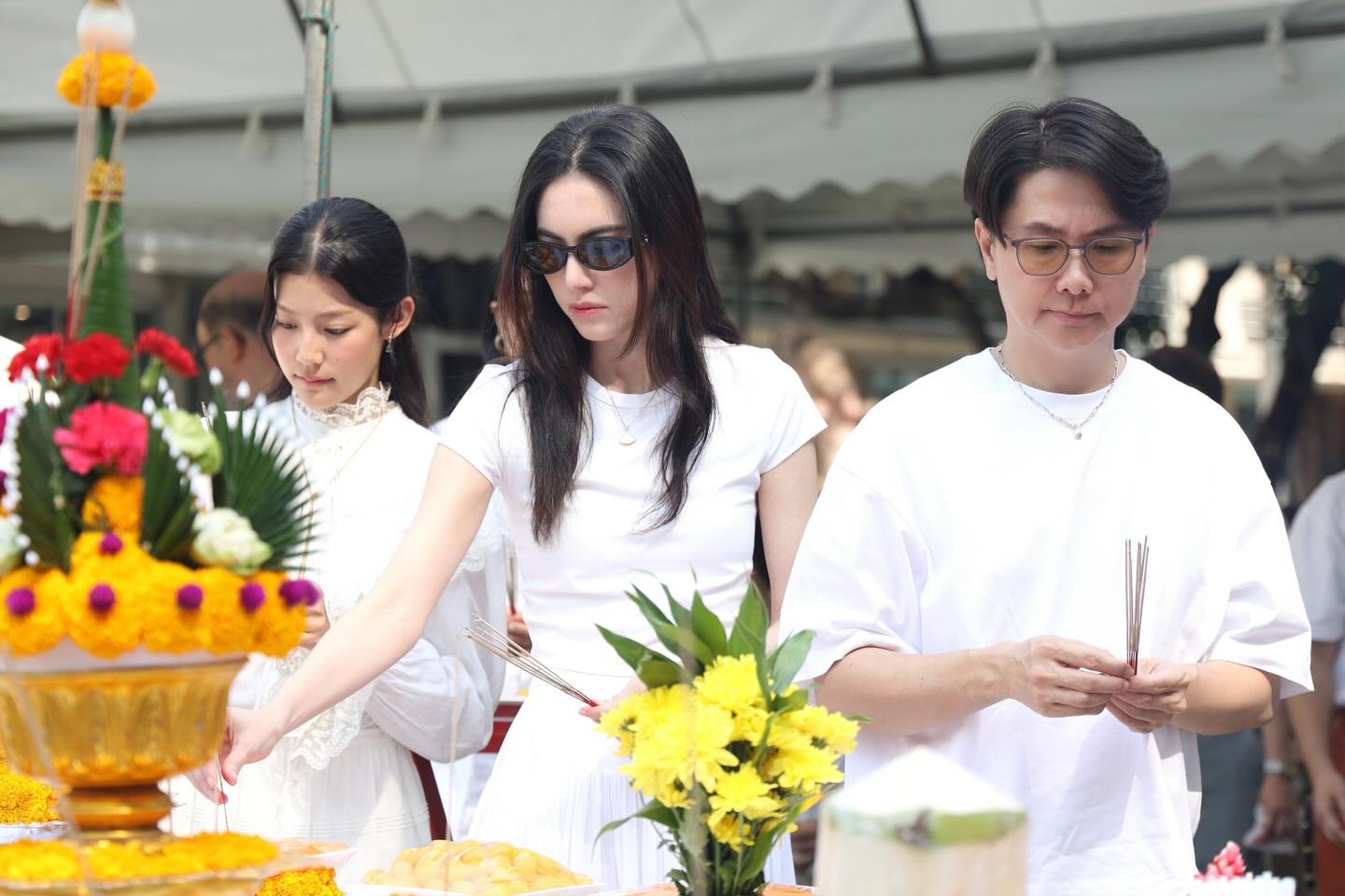 ใหม่ - ดาวิกา โฮร์เน่