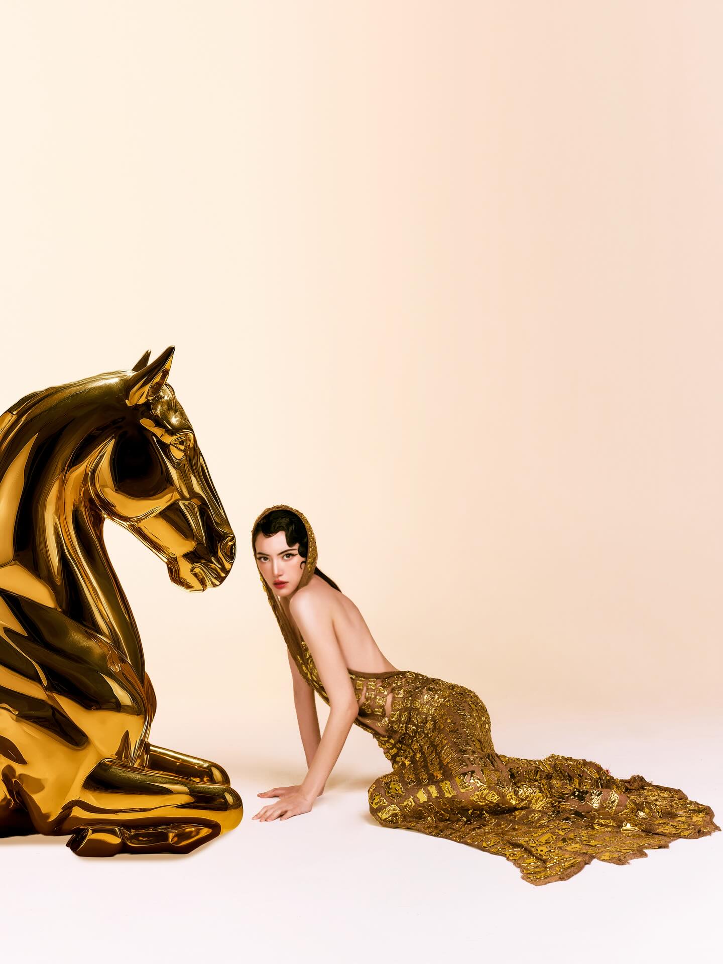 ใหม่ - ดาวิกา โฮร์เน่