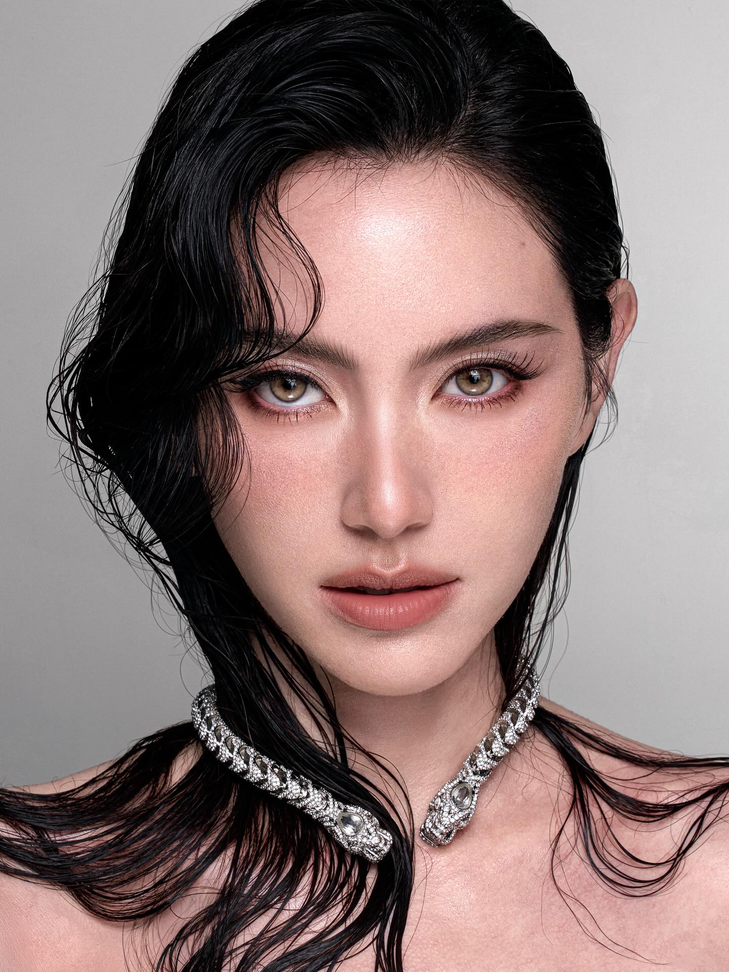 ใหม่ - ดาวิกา โฮร์เน่