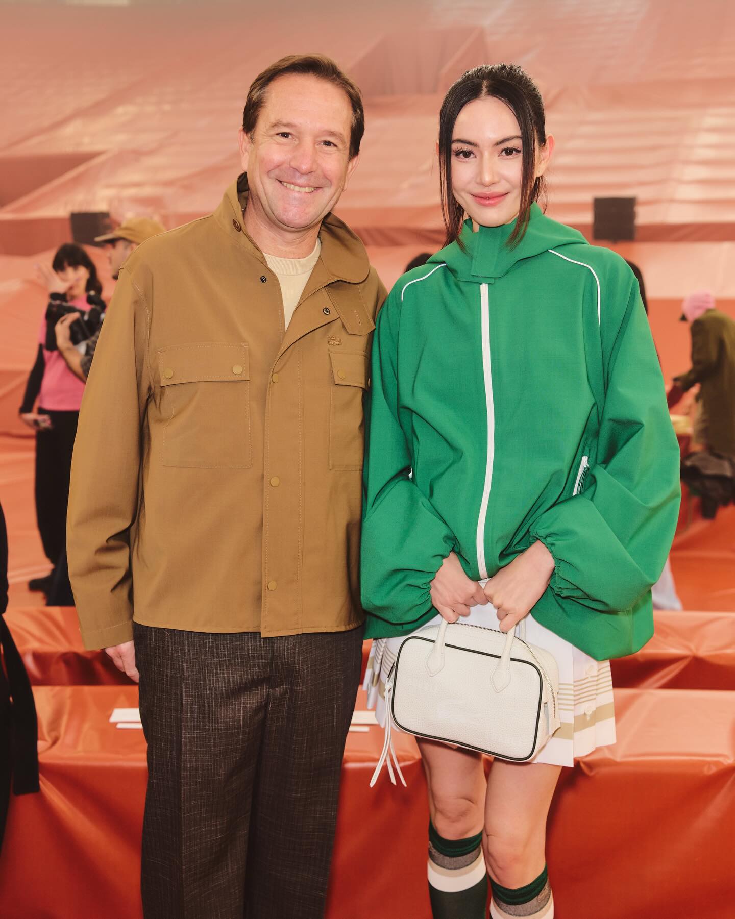 ใหม่ - ดาวิกา โฮร์เน่