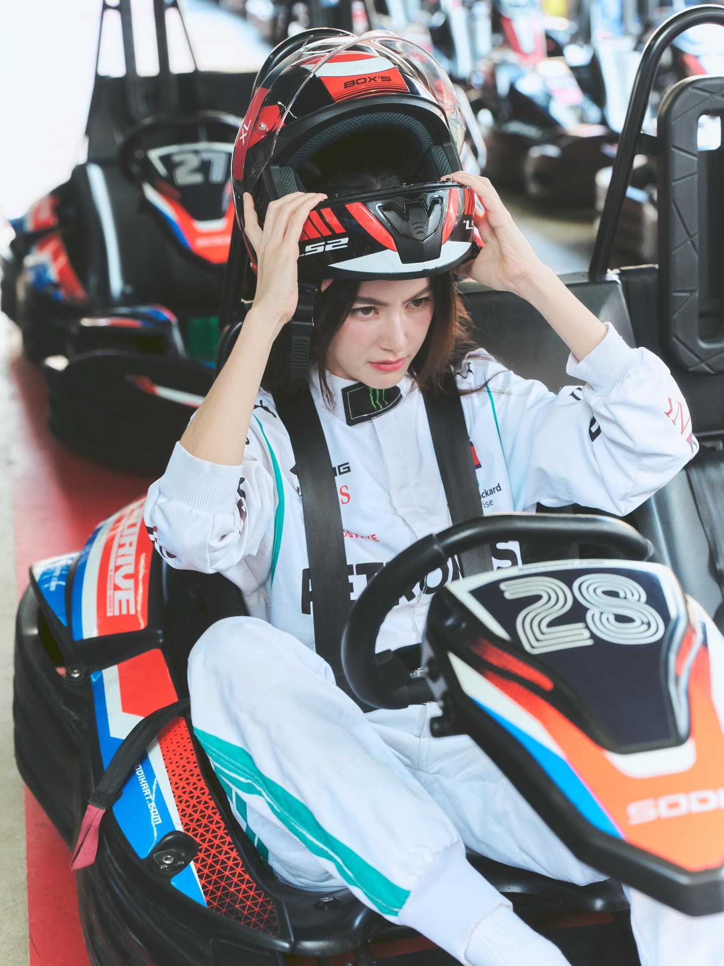 ใหม่ - ดาวิกา โฮร์เน่