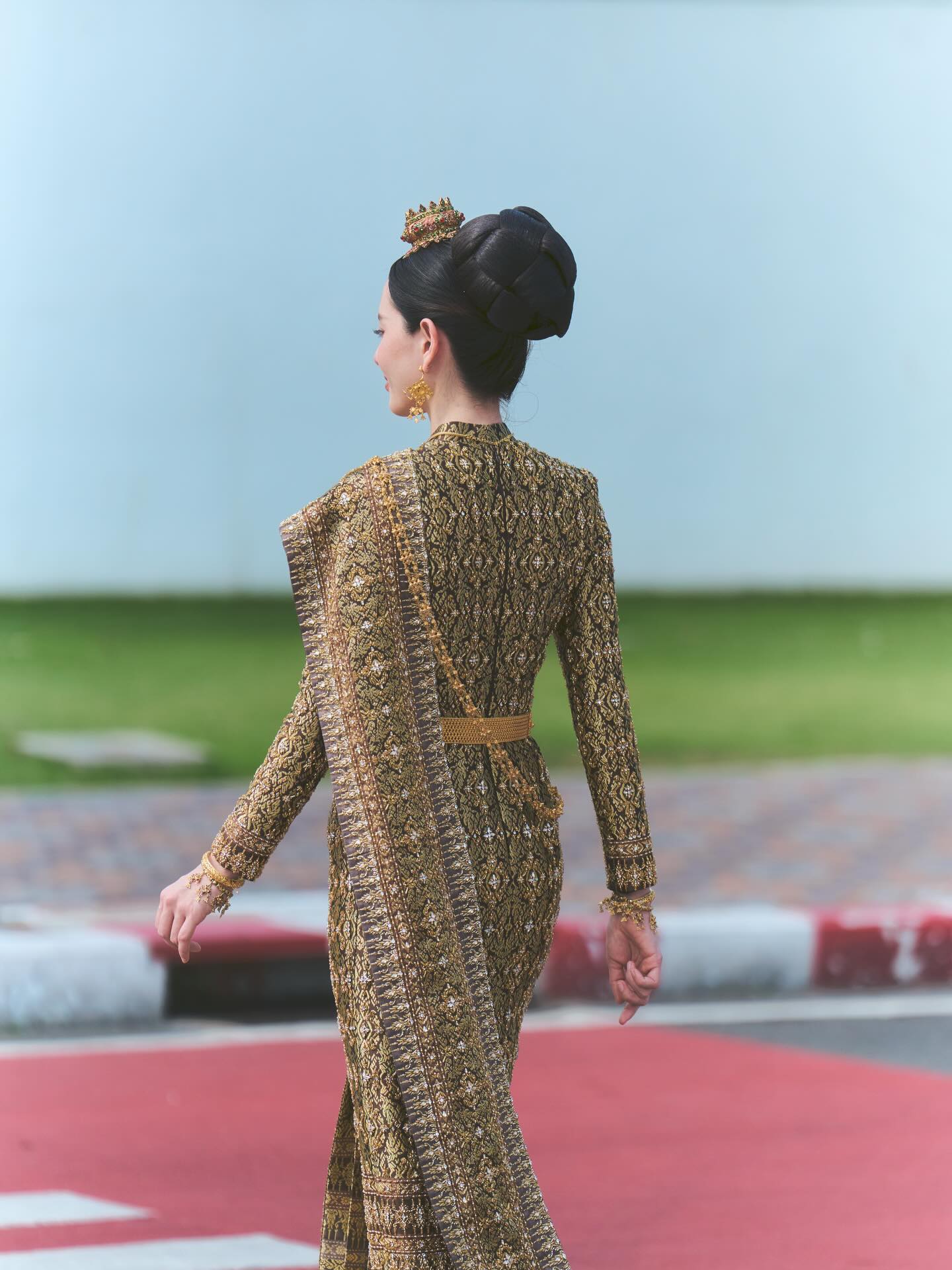 ใหม่ - ดาวิกา โฮร์เน่