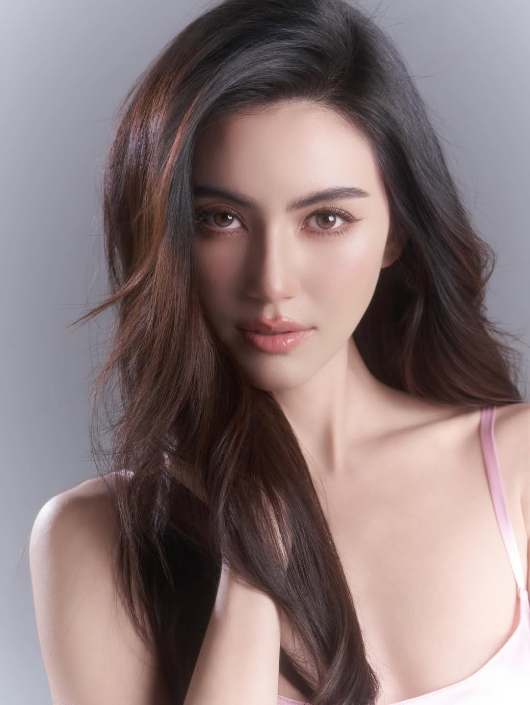 ใหม่ - ดาวิกา โฮร์เน่